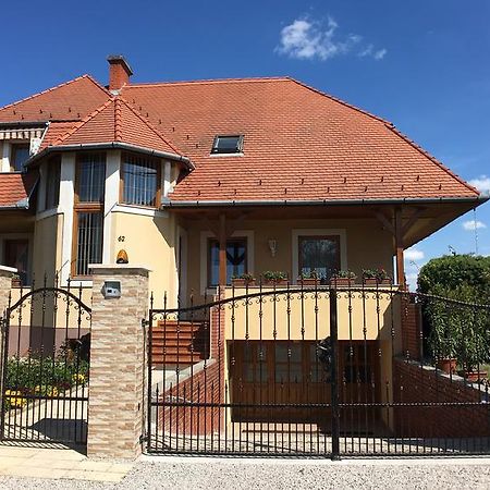 Hevizquelle Apartments Εξωτερικό φωτογραφία