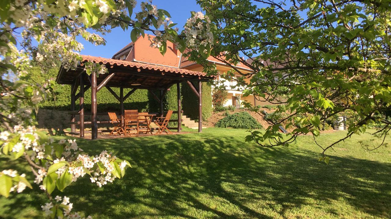 Hevizquelle Apartments Εξωτερικό φωτογραφία