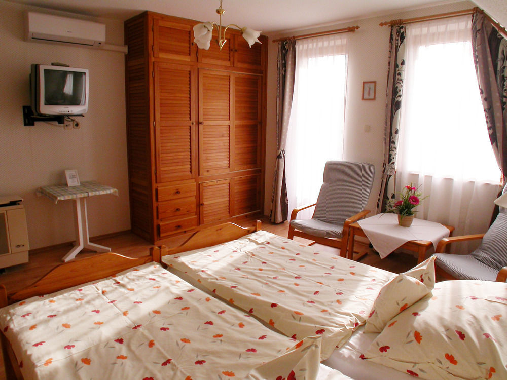 Hevizquelle Apartments Εξωτερικό φωτογραφία